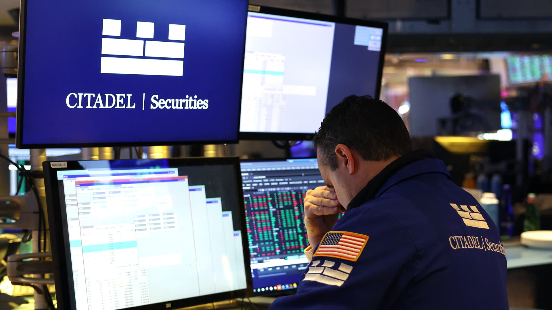 ⁣Stock market today: Live updates