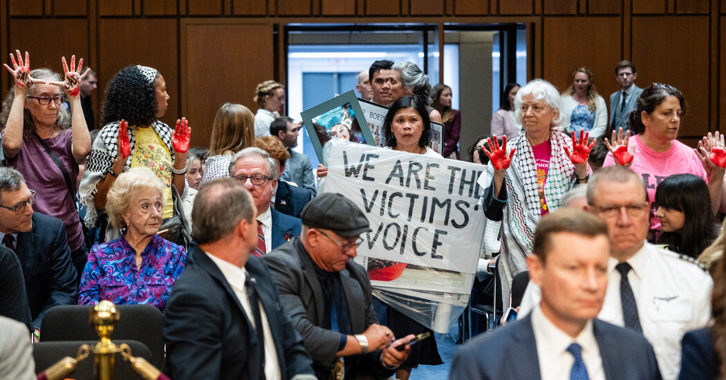 Boeing to Avoid Guilty Plea With DOJ Over 737 Max Crashes