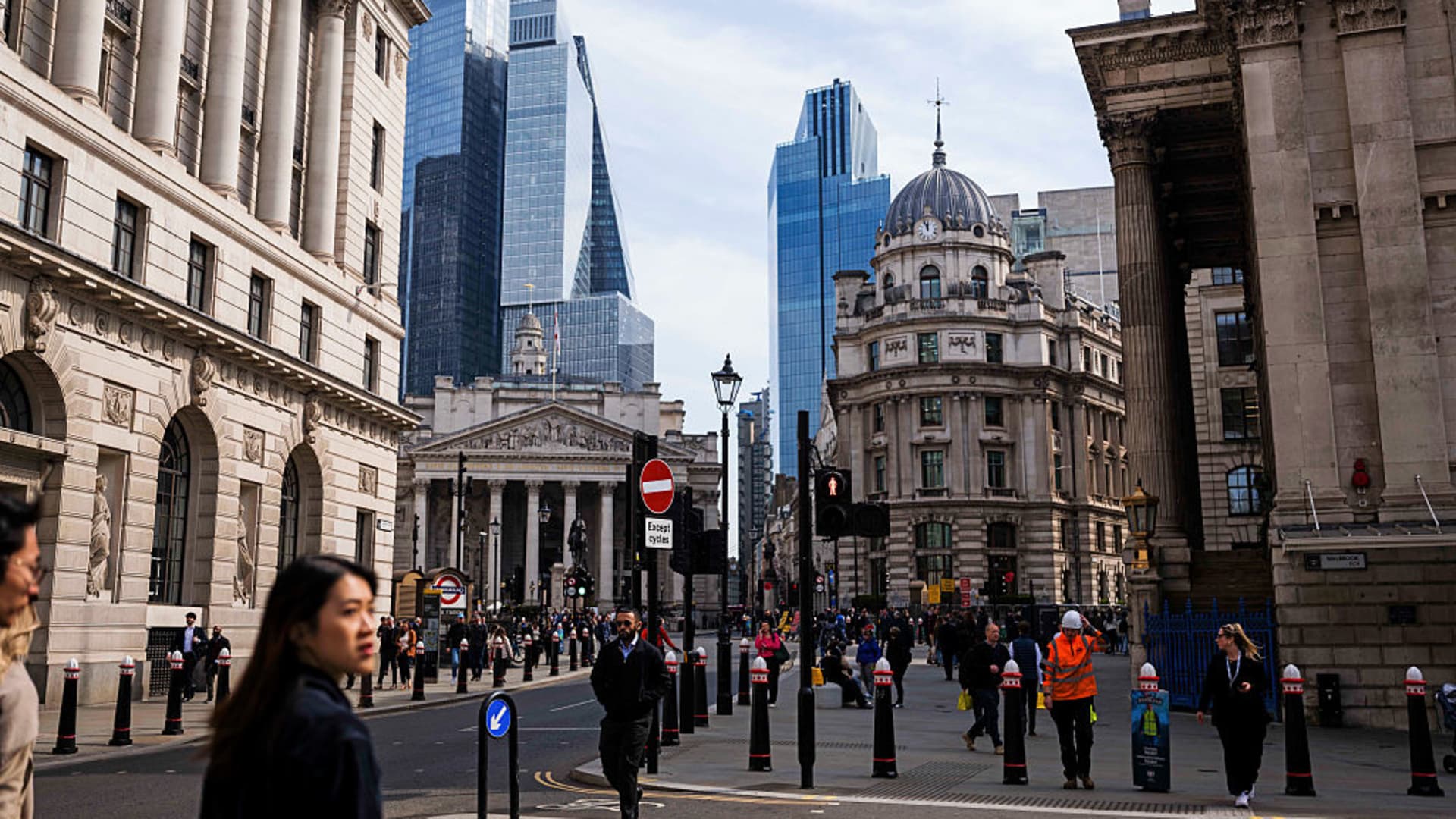 Europe markets: Stocks, earnings, live updates