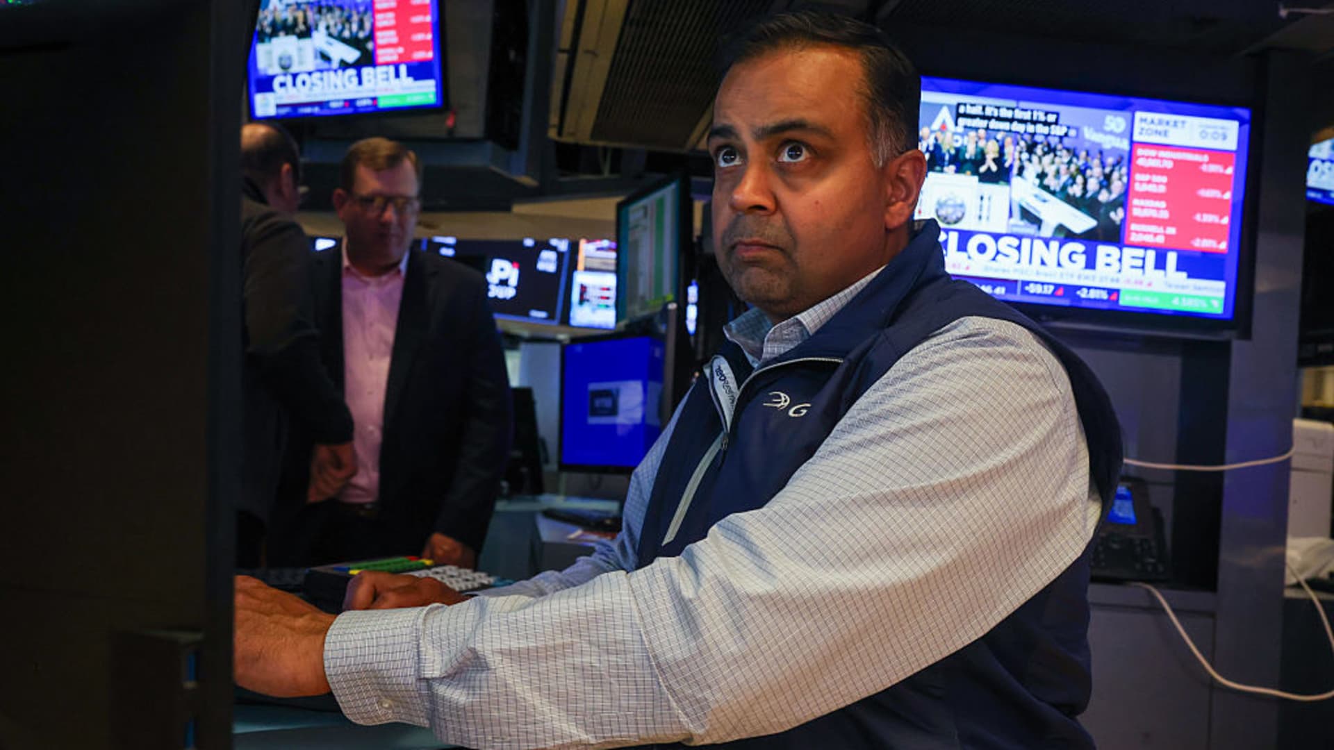 Stock market today: Live updates