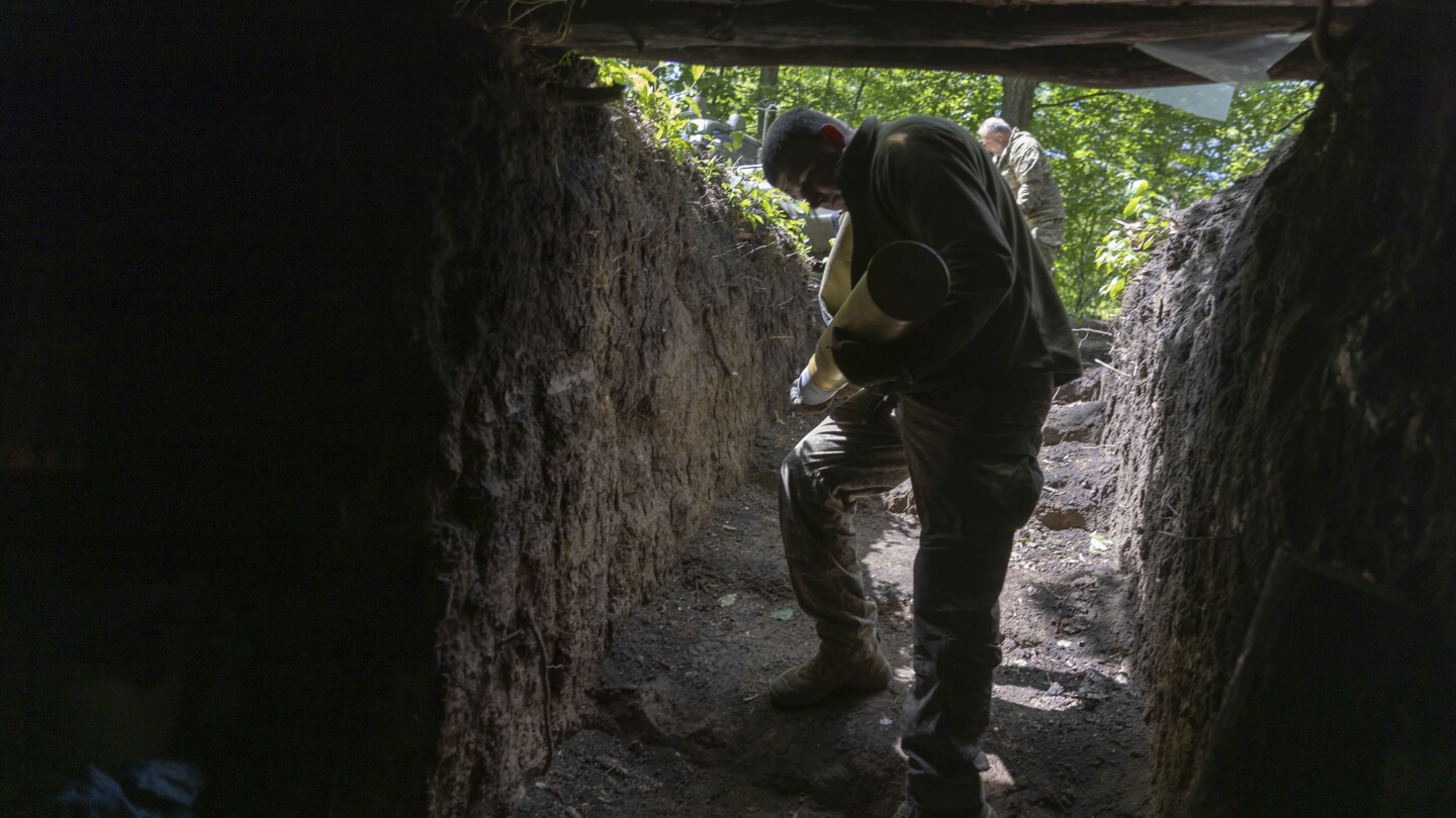 As political theater took center stage in Turkey, the war went on in Ukraine. Kyiv has few options