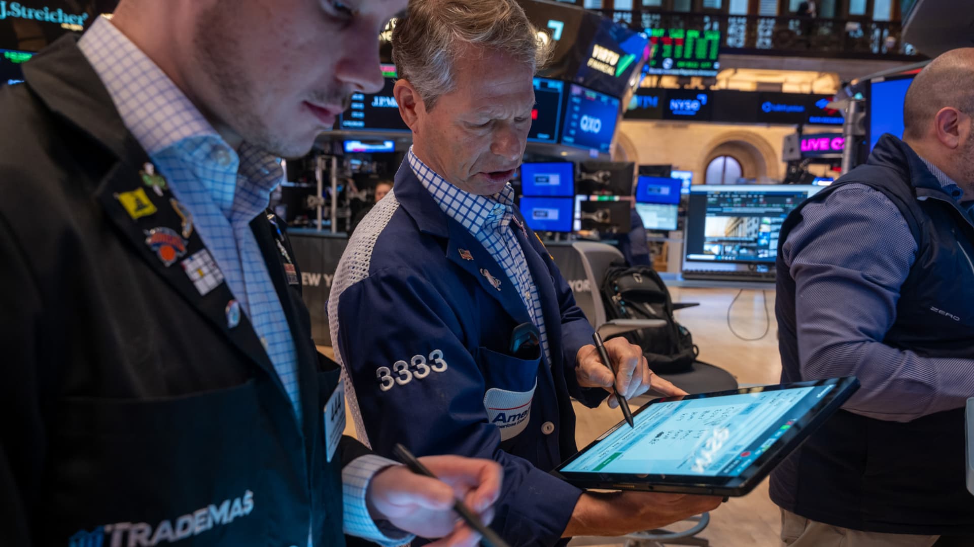 Stock market today: Live updates