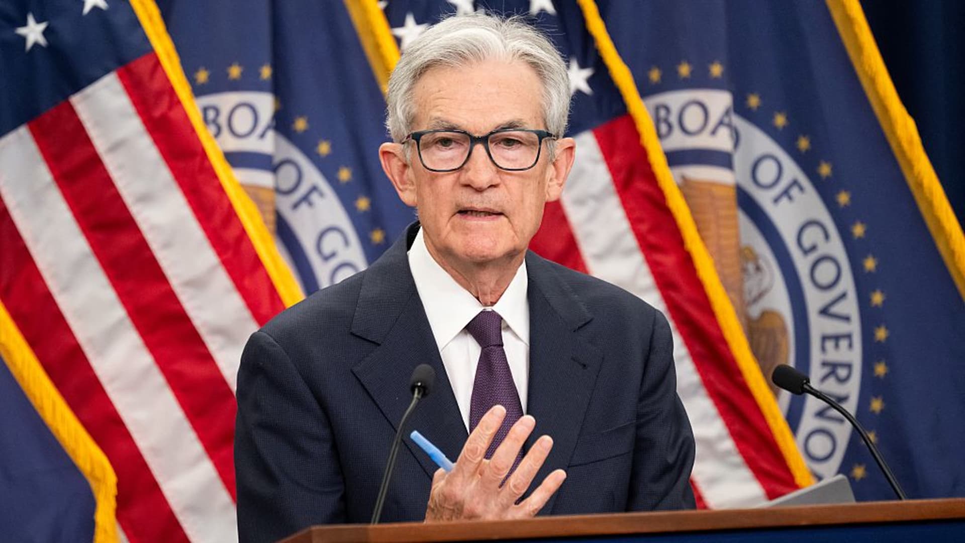 Powell emphasizes Fed's obligation to prevent 'ongoing inflation problem' despite Trump criticism