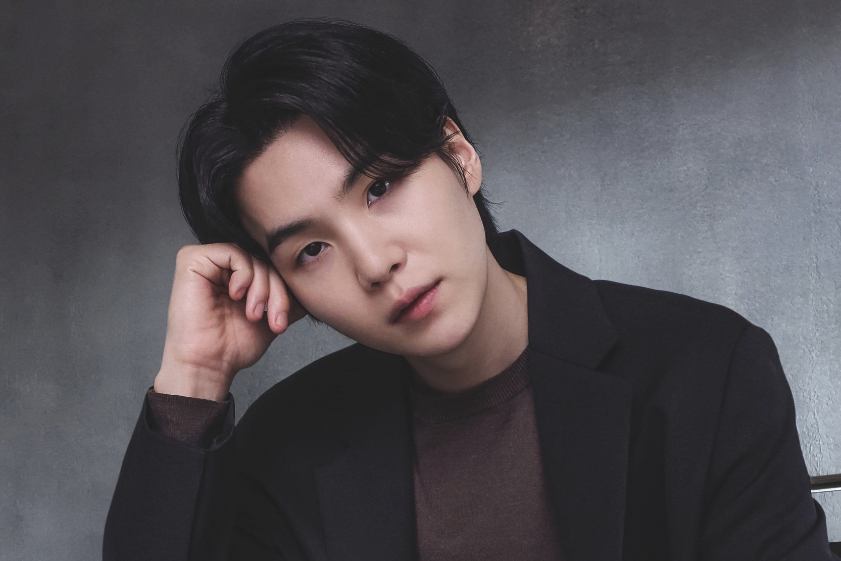 BTS’ Suga Pens Heartfelt Letter To Fans After Being Discharged From Military