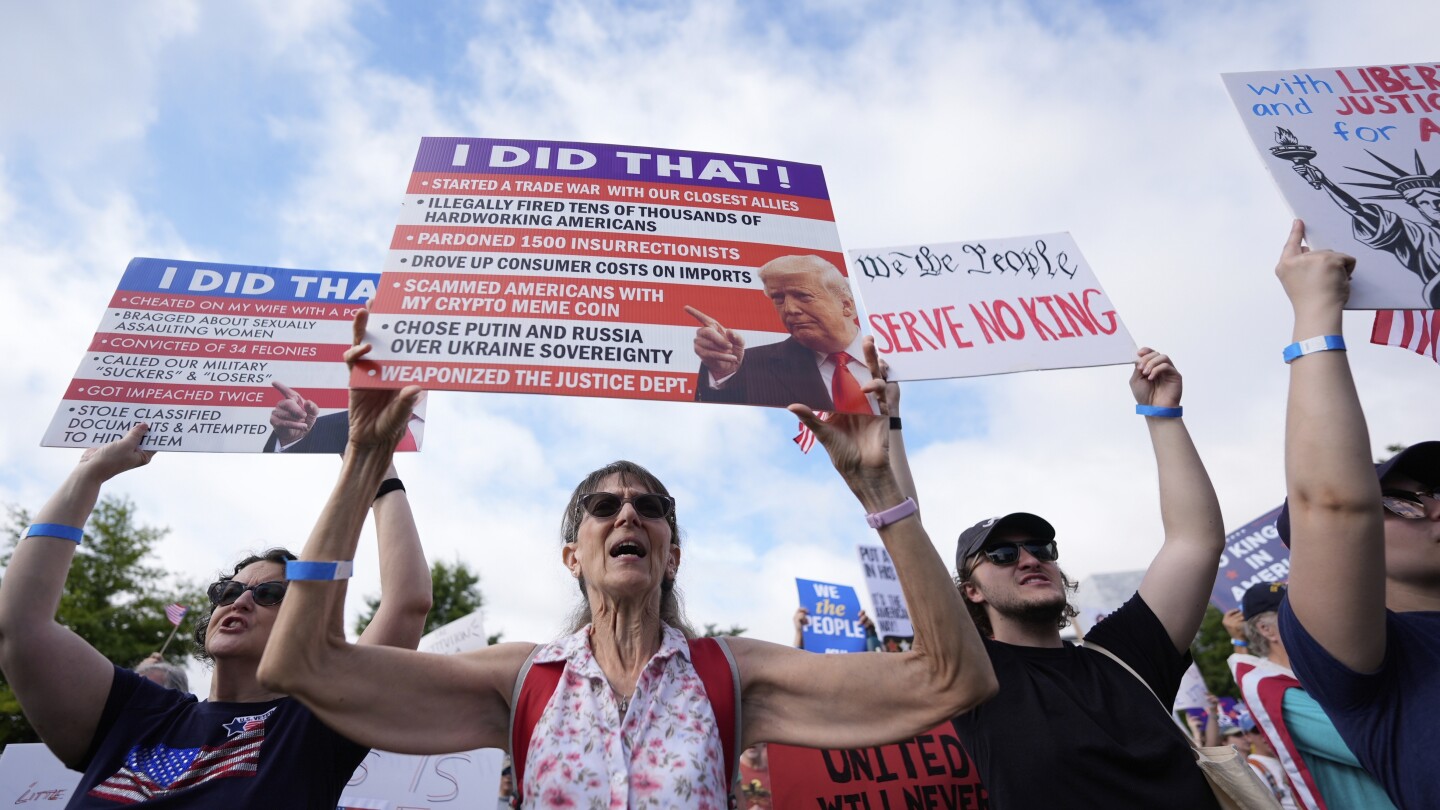 Photos of anti-Trump 'No Kings' demonstrations across the US