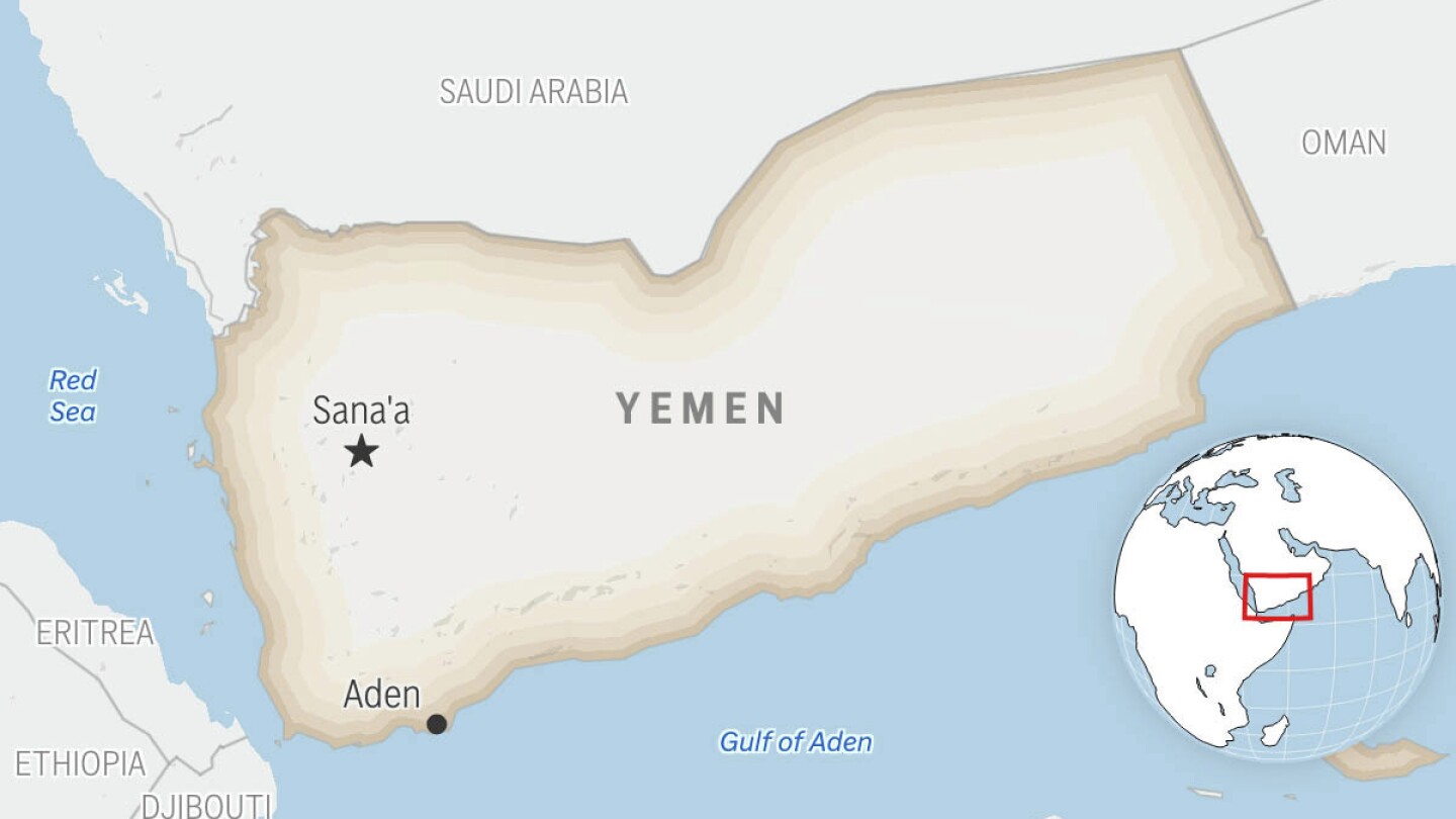 Israeli navy attacks rebel-held Yemeni port city