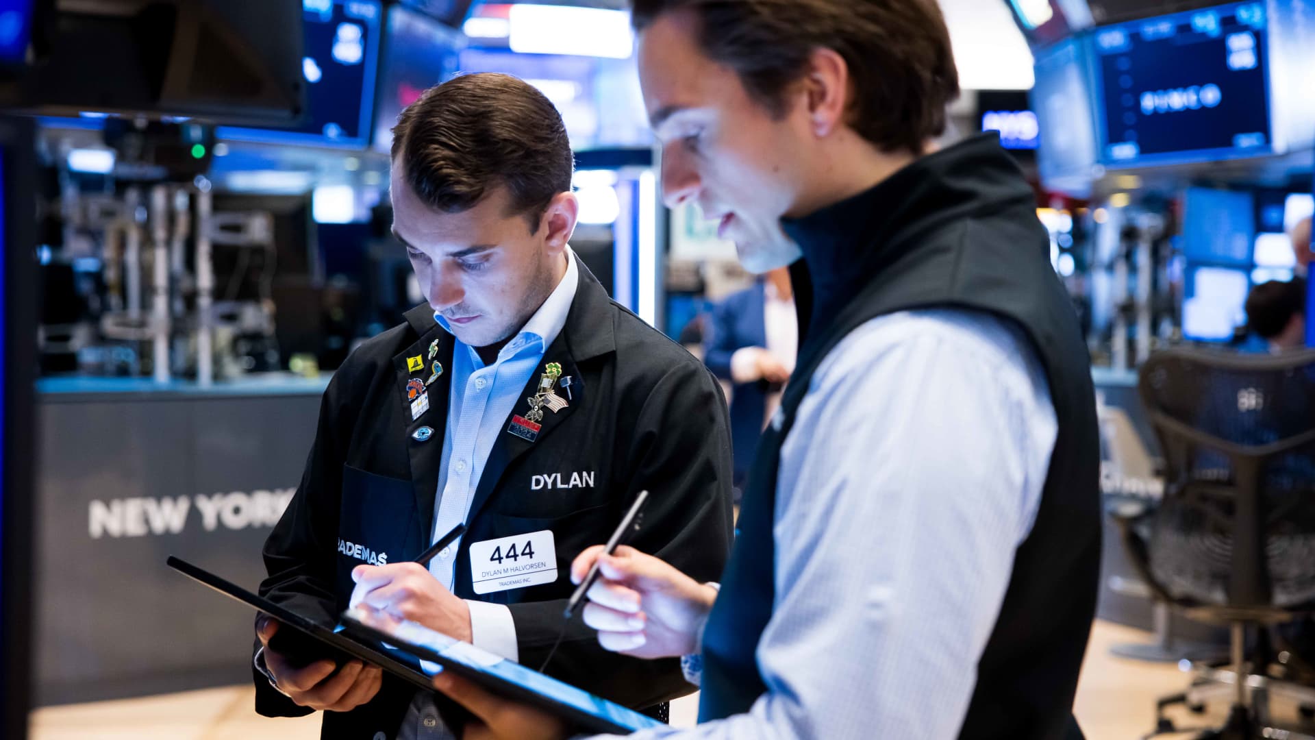 Stock market today: Live updates