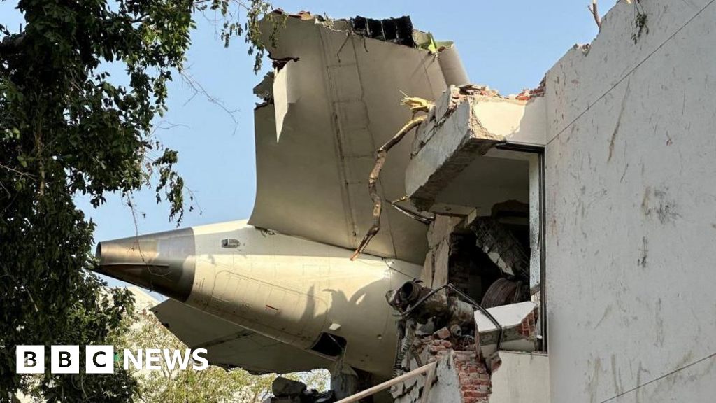 Fuel to engines cut off before Air India crash, preliminary report says