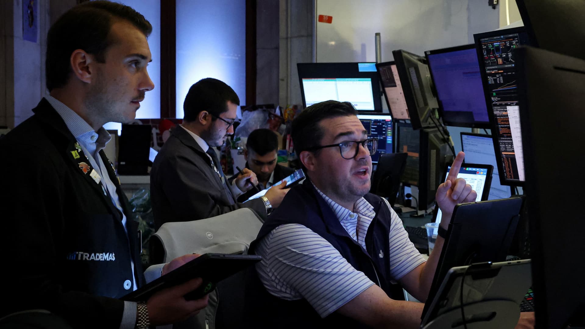 Stock market today: Live updates