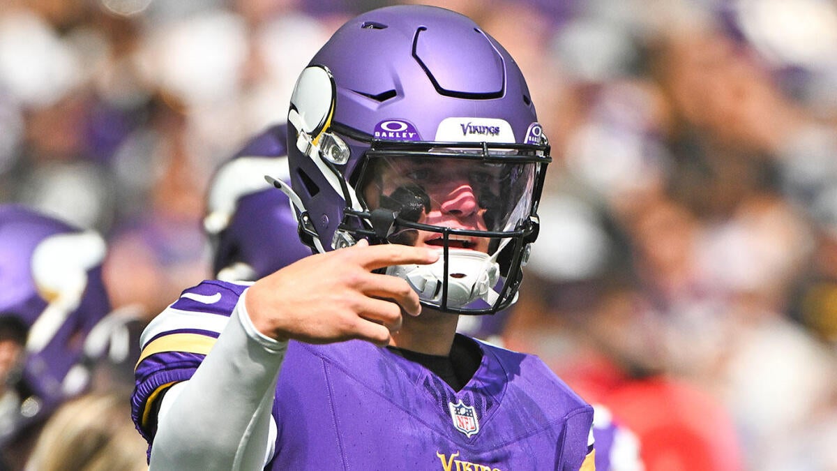 Bears vs. Vikings live updates: Score, highlights as Caleb Williams outduels J.J. McCarthy in first half