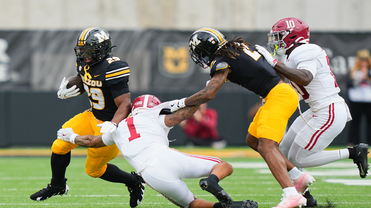 Alabama vs. Missouri live updates: Game score, analysis as Ty Simpson leads Tide into SEC clash with Tigers