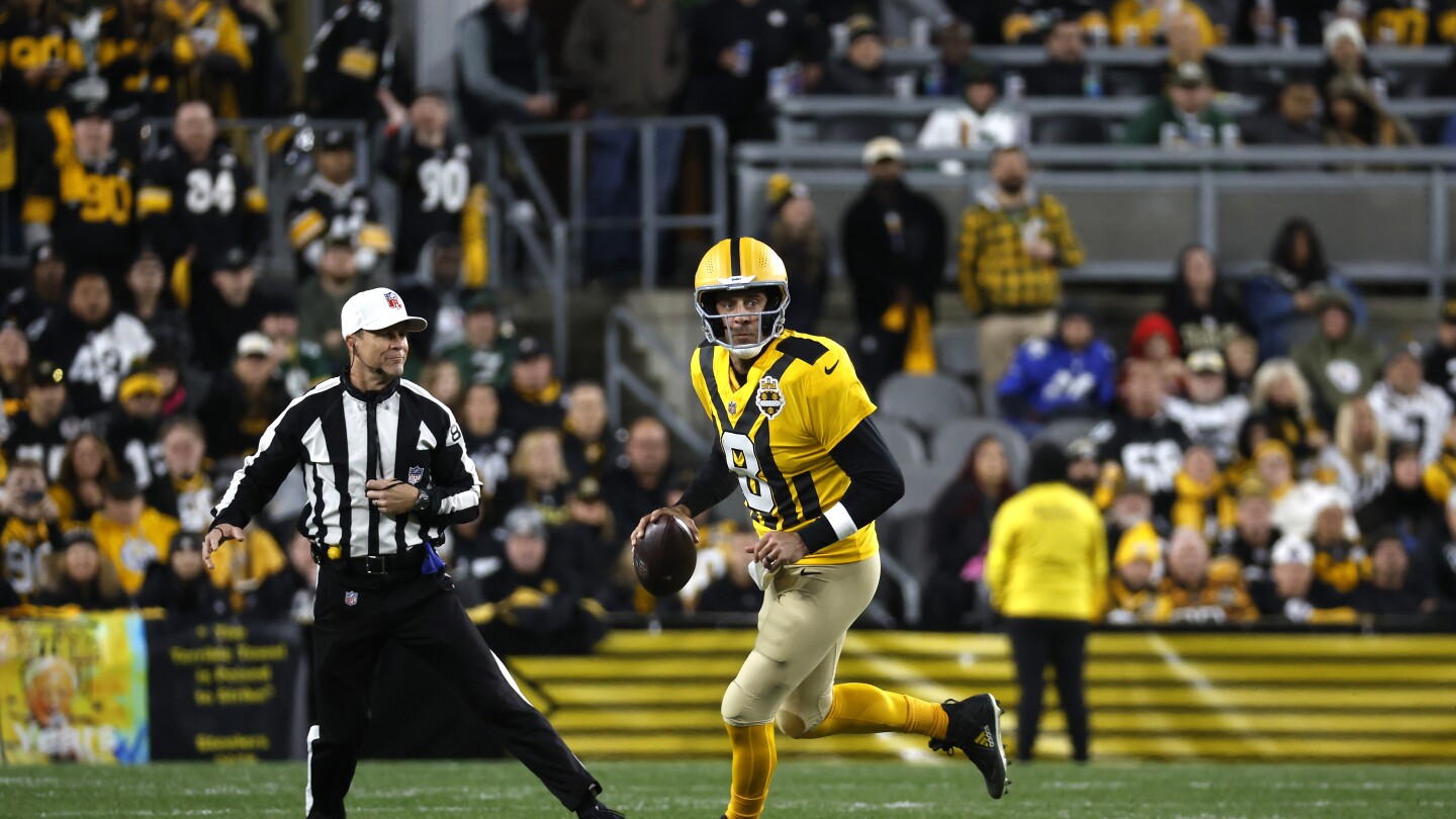 Aaron Rodgers: Steelers used a silent count at home because Packers fans were so loud