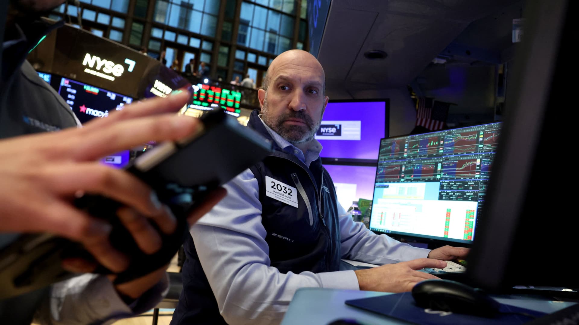 Stock market today: Live updates