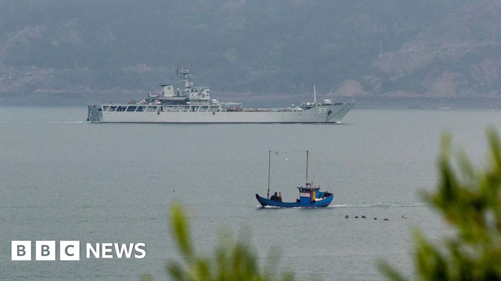 China holds military drills around Taiwan as warning to 'separatist forces'