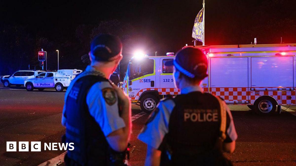 Bondi Beach: British-born rabbi among 11 killed, as police investigate attack on Jewish community