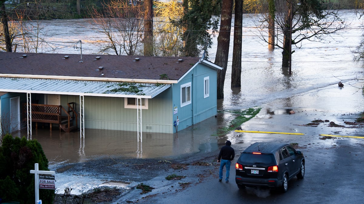 Rain batters Oregon and SW Washington as flood watches remain in effect, road closures hit - Oregon Public Broadcasting - OPB