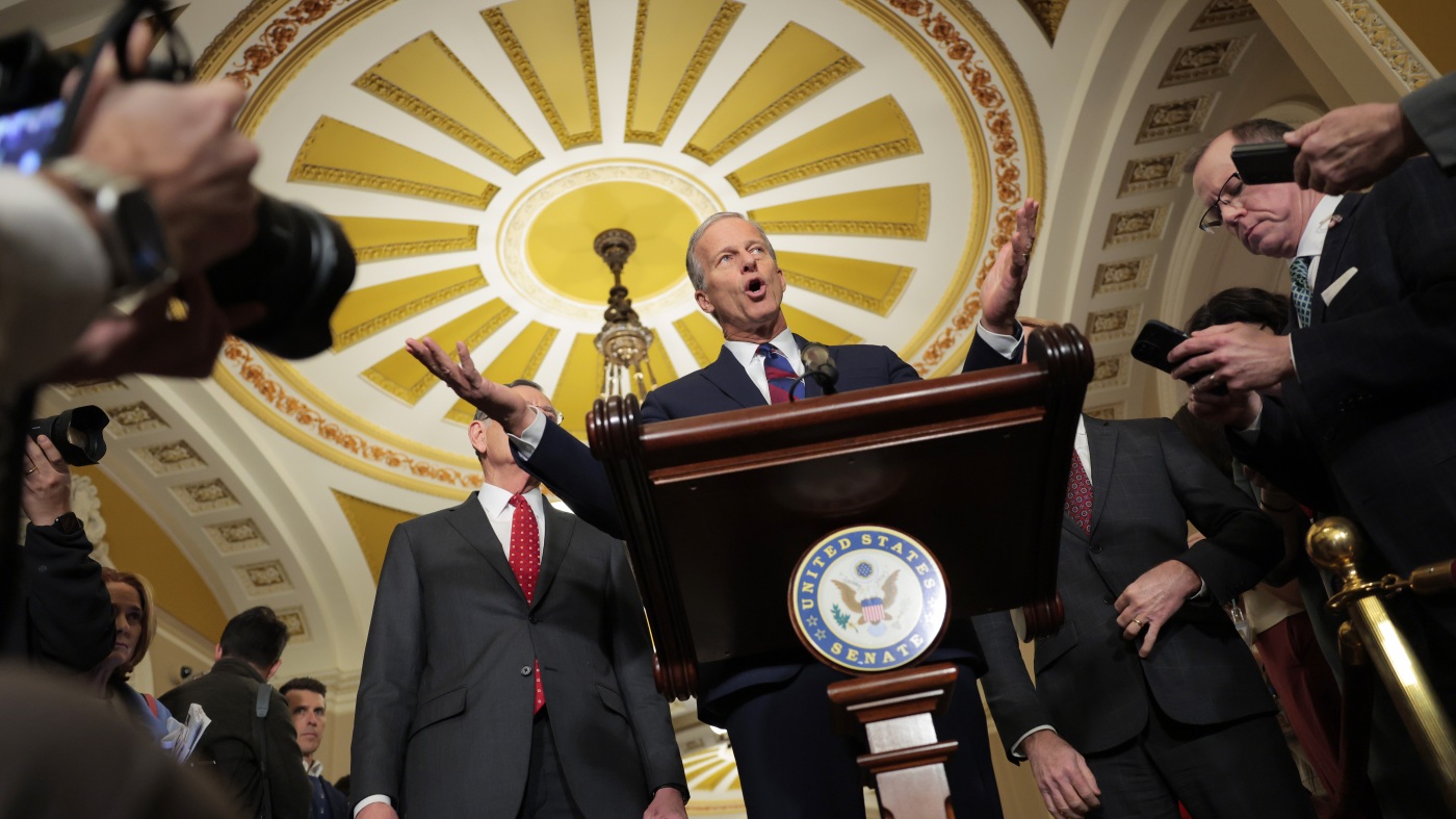 Senate fails to advance dueling health care bills : NPR