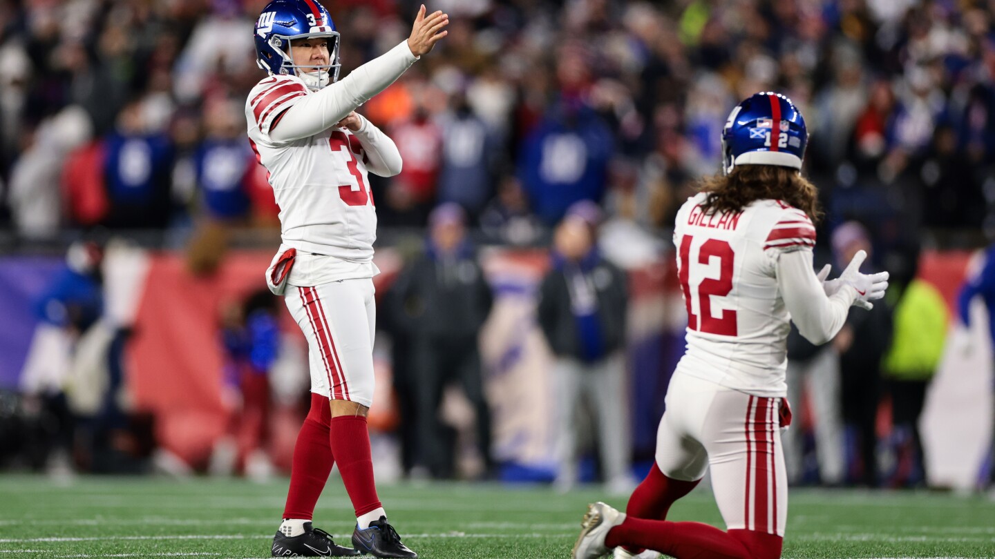 Younghoe Koo on botched field goal: The ball was slipping so I pulled up