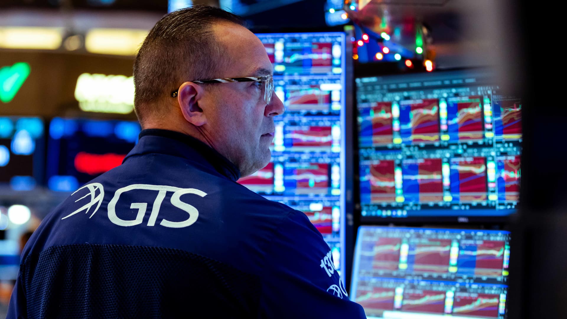 Stock market today: Live updates