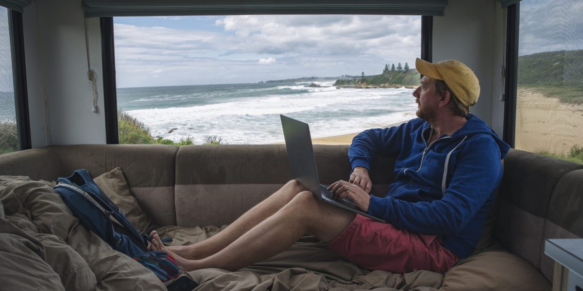 Bosses are fighting a new battle in the RTO wars: It's not about where you work, but when you work